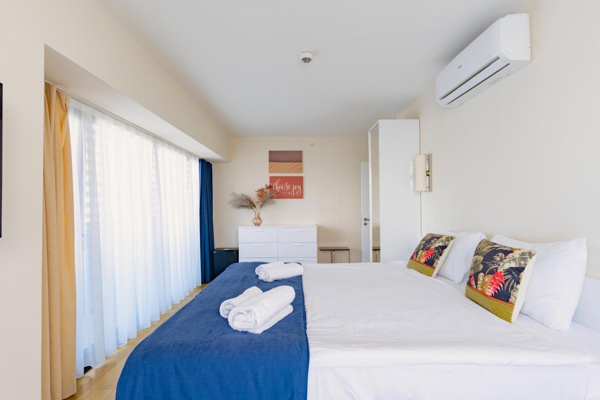 Orbi City Hotel Sea View Batumi Exterior photo